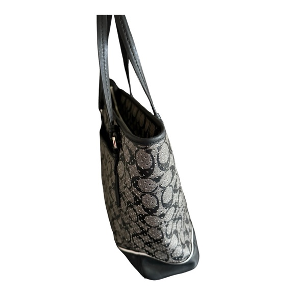 COACH PEYTON PERFORATED PVC ZIP TOP TOTE - Picture 4 of 8
